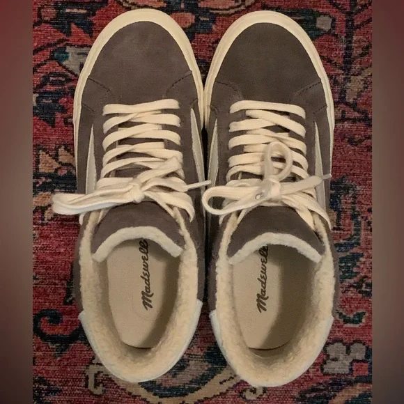 Sidewalk High-Top Sneakers: Sherpa Edition - Picture 4 of 6